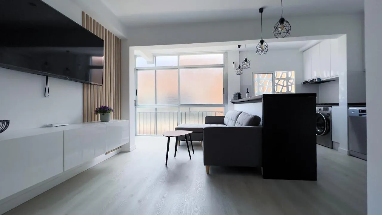 Modern Apartment In Salou Town Centre